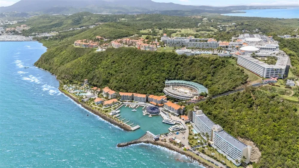 1000 AVENUE EL CONQUISTADOR #5151 Fajardo, PR 00738