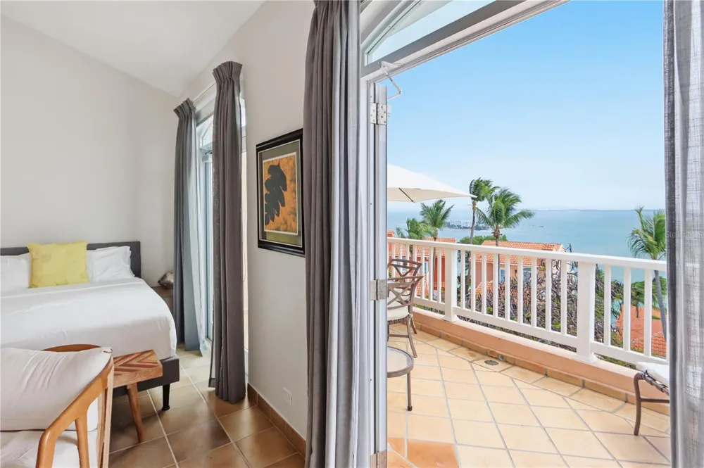 1000 AVENUE EL CONQUISTADOR #5151 Fajardo, PR 00738