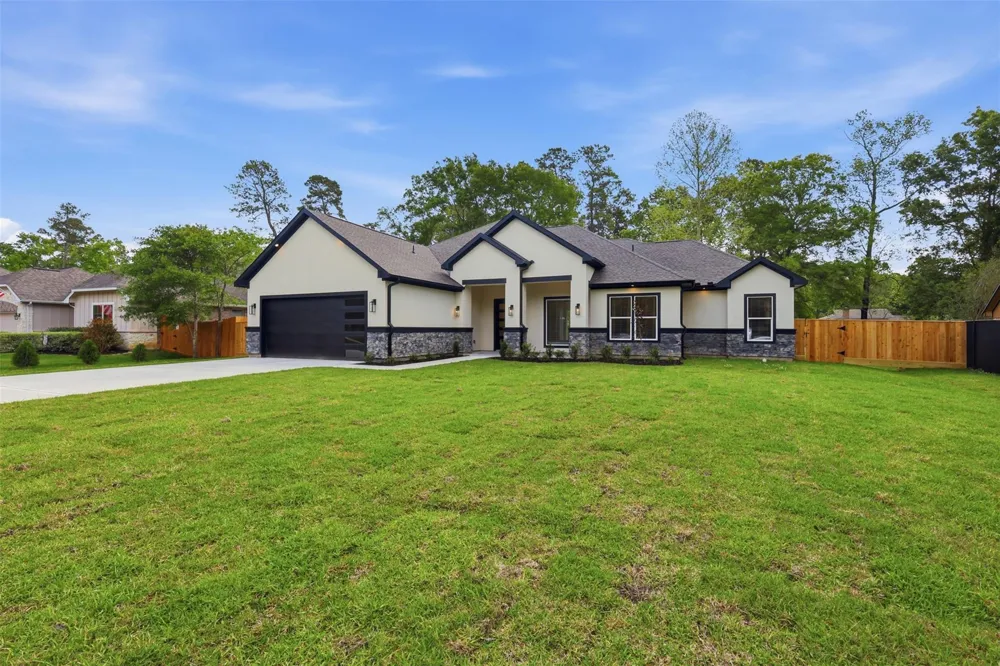 2638 Fountain View Street Roman Forest, TX 77357