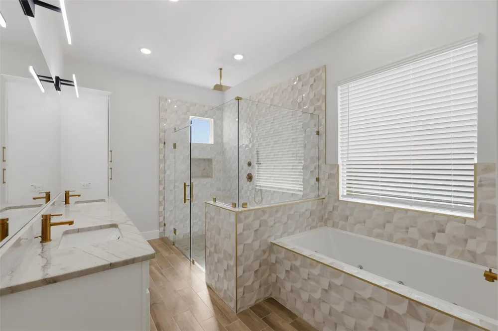 2638 Fountain View Street Roman Forest, TX 77357