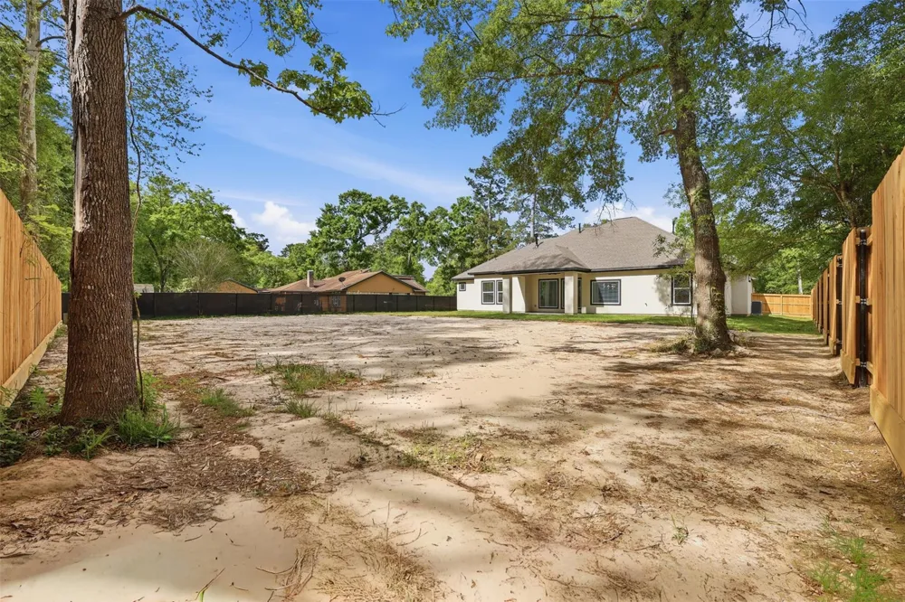 2638 Fountain View Street Roman Forest, TX 77357