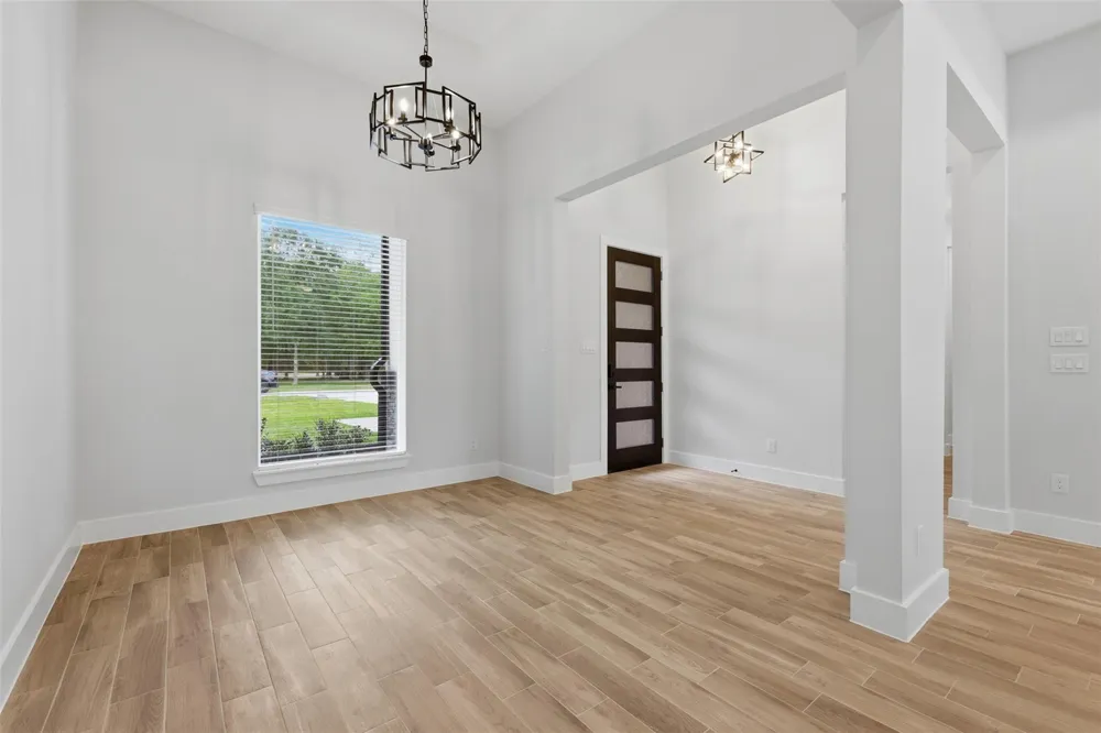 2638 Fountain View Street Roman Forest, TX 77357