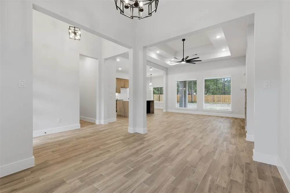 2638 Fountain View Street Roman Forest, TX 77357