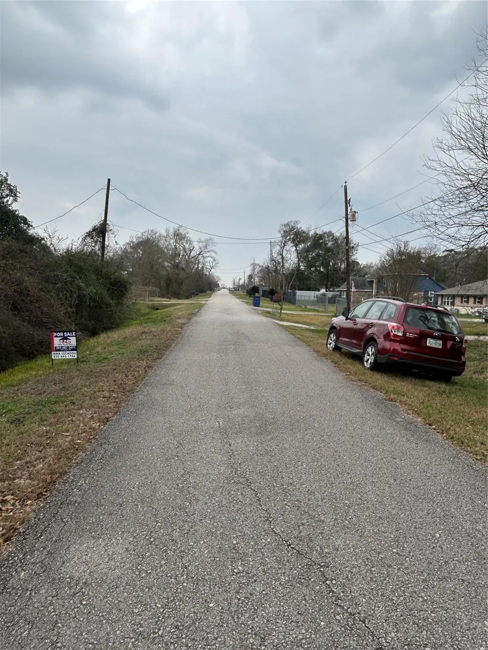 Pin Oak Drive Highlands, TX 77562