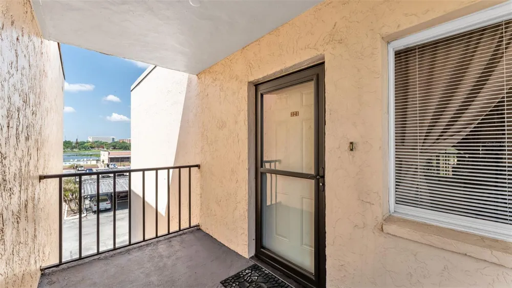 1130 LAKE PARKER AVENUE #C321 Lakeland, FL 33805