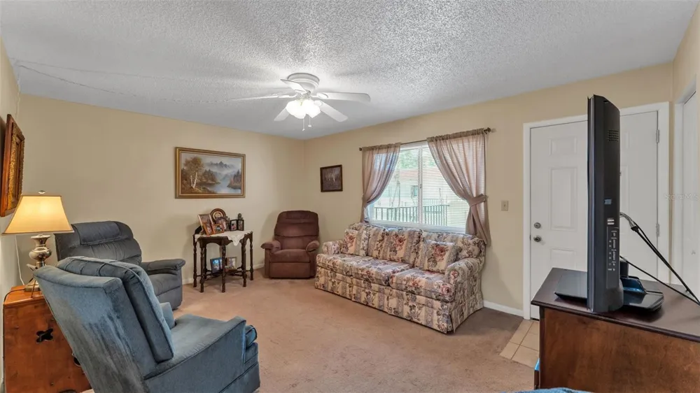 1130 LAKE PARKER AVENUE #C321 Lakeland, FL 33805