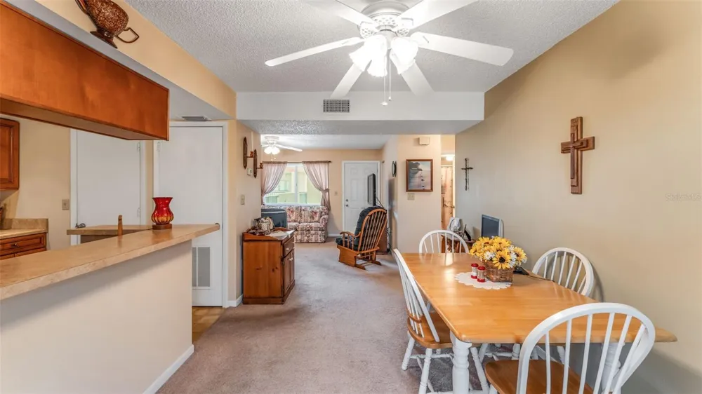 1130 LAKE PARKER AVENUE #C321 Lakeland, FL 33805