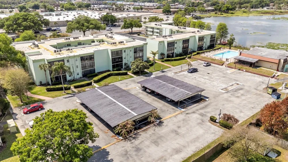 1130 LAKE PARKER AVENUE #C321 Lakeland, FL 33805