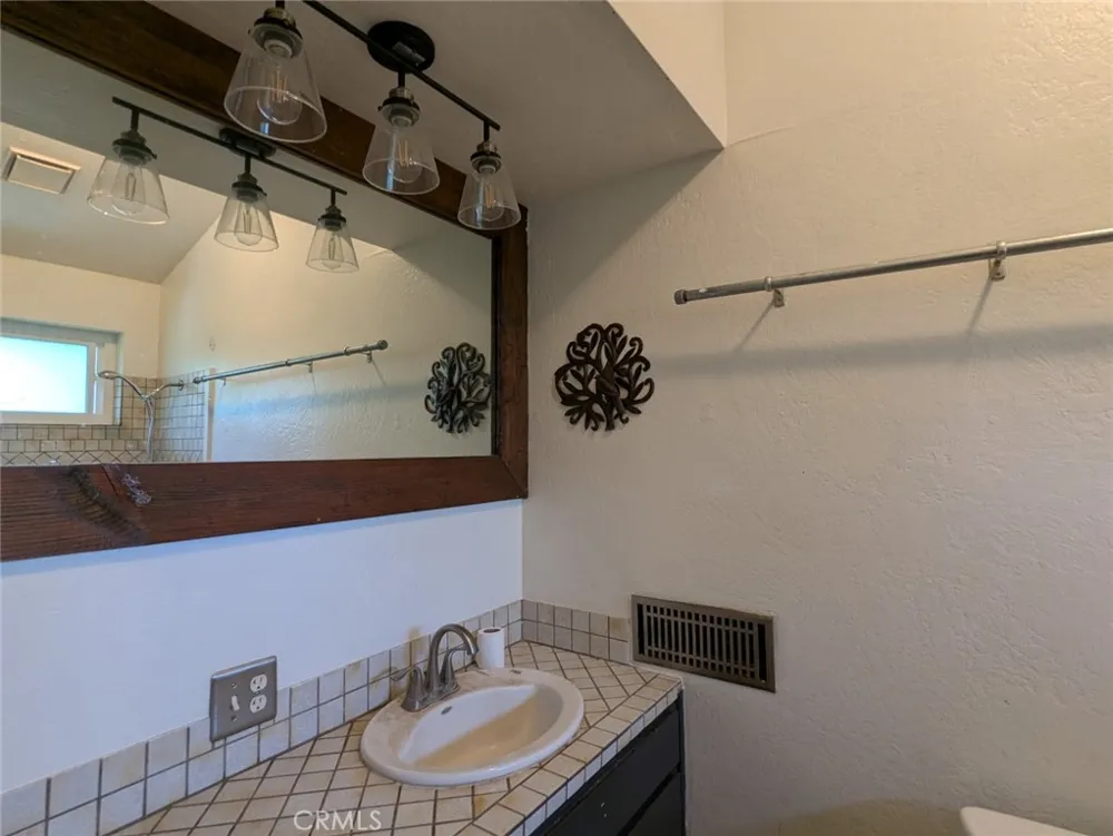 2382 Faber Durham, CA 95938