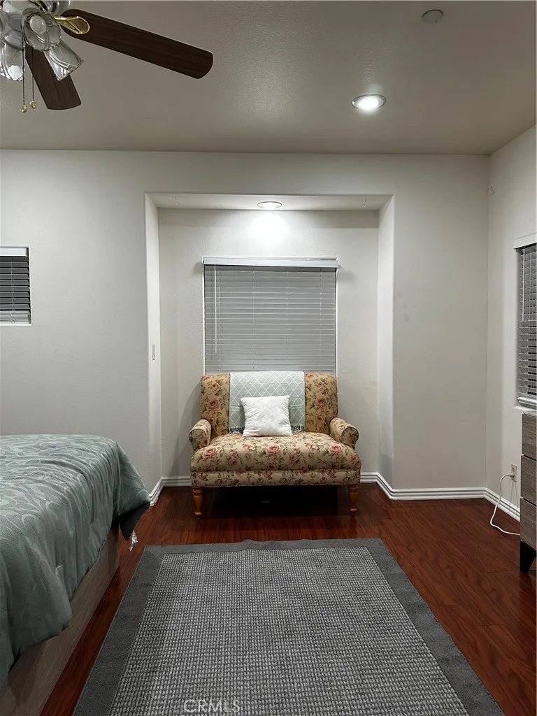 300 Lampman Way Placentia, CA 92870