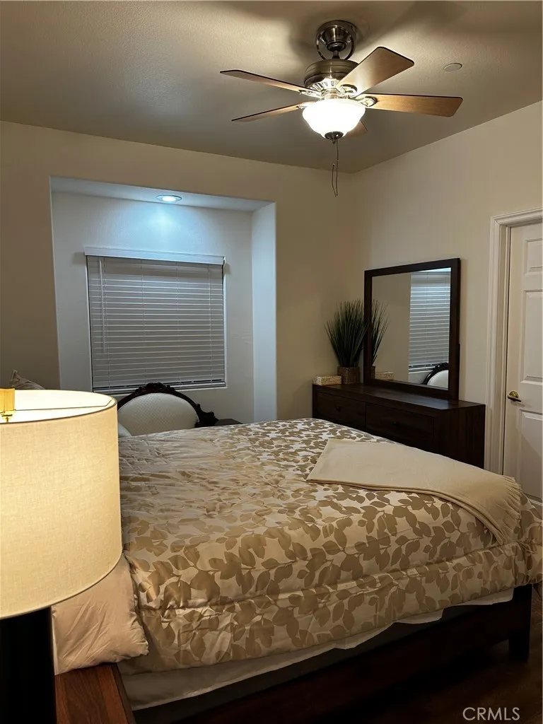 300 Lampman Way Placentia, CA 92870