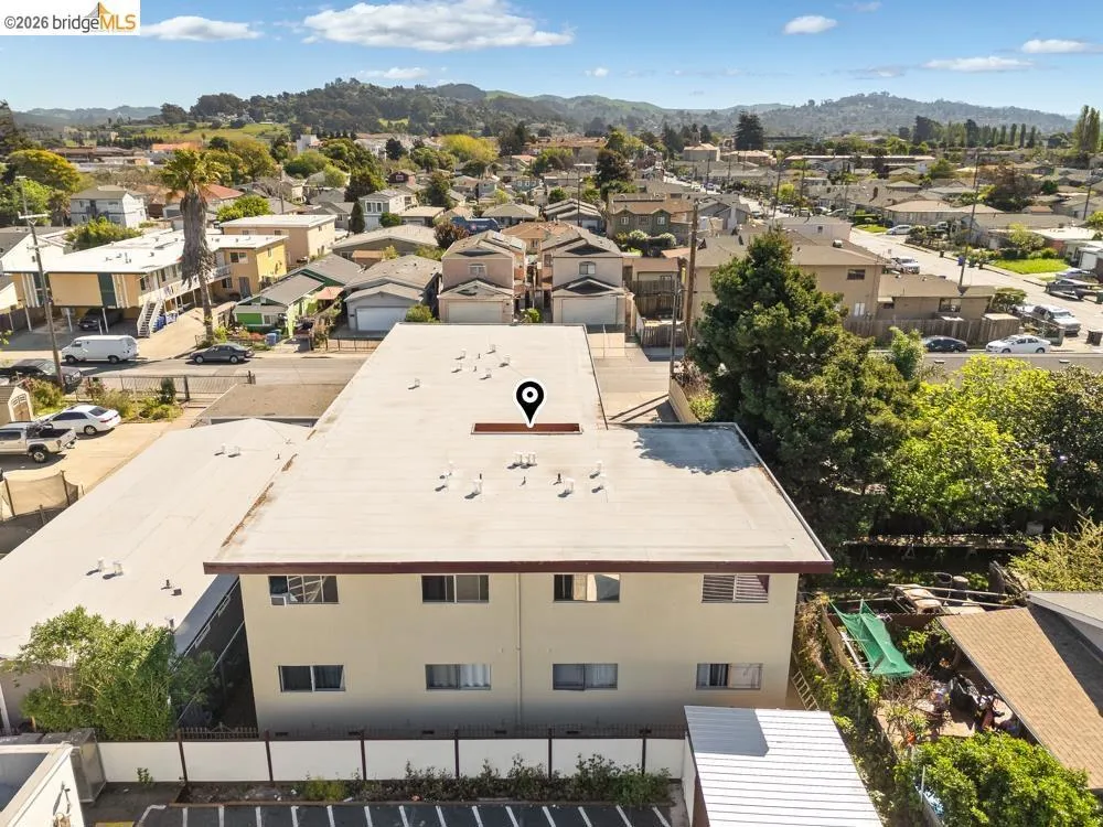 1937 Powell St San Pablo, CA 94806
