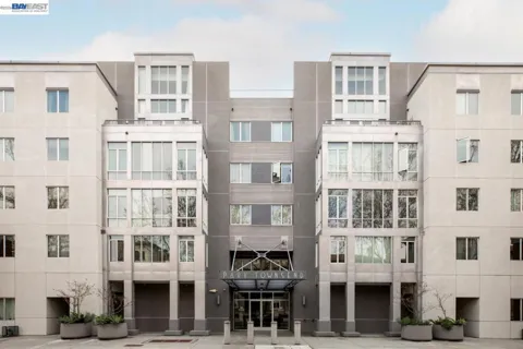 46 W Julian St