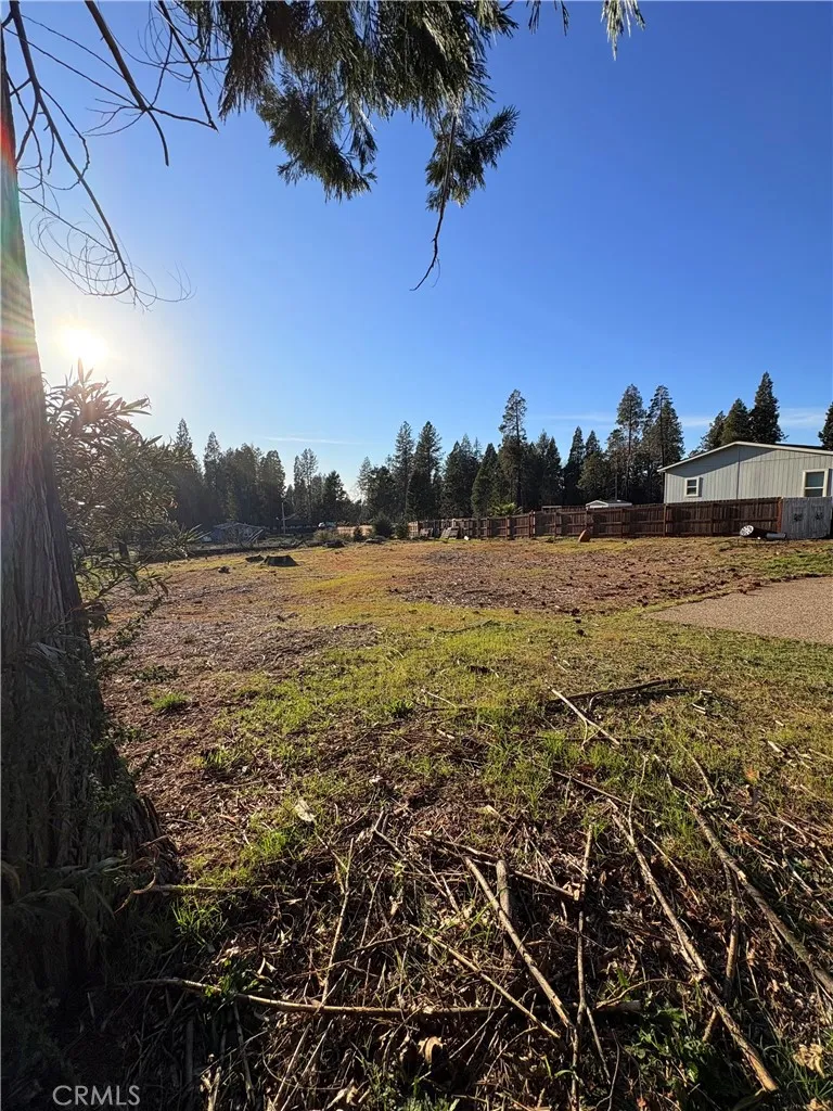 14198 Wingate Magalia, CA 95954