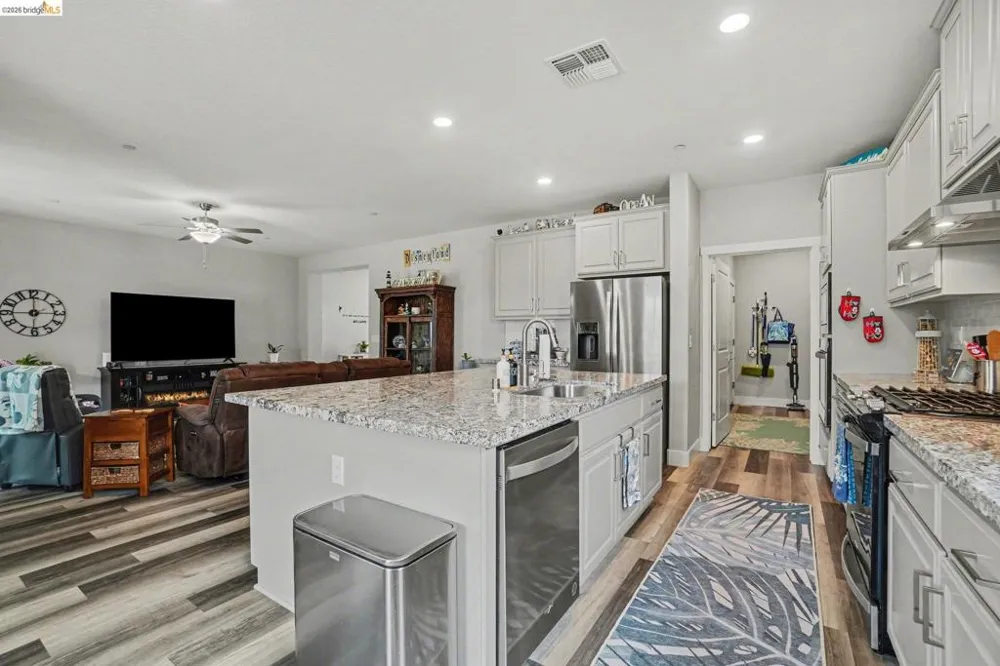 4585 Prairie Path Rio Vista, CA 94571