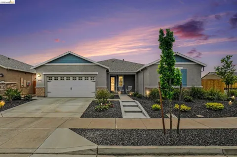 4585 Prairie Path