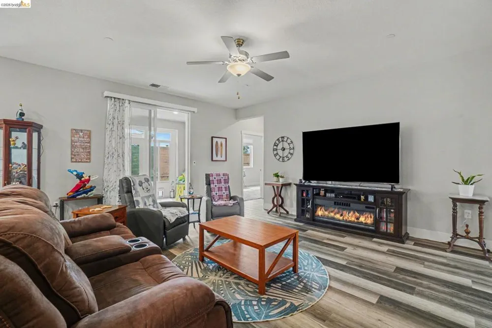 4585 Prairie Path Rio Vista, CA 94571