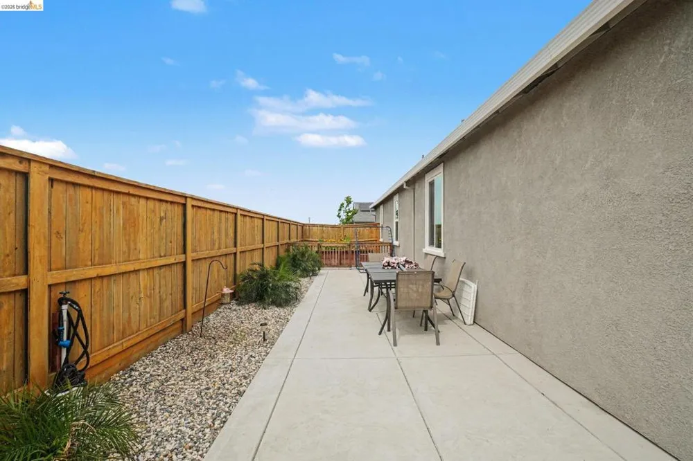 4585 Prairie Path Rio Vista, CA 94571