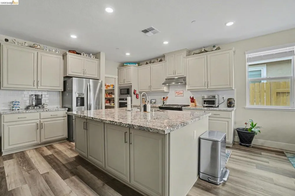 4585 Prairie Path Rio Vista, CA 94571