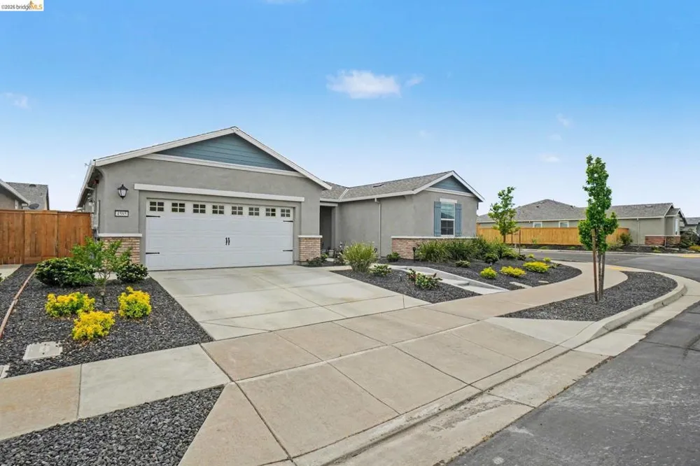 4585 Prairie Path Rio Vista, CA 94571