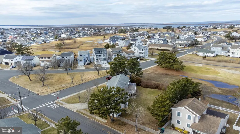 23 HEALD ROAD Brigantine, NJ 08203