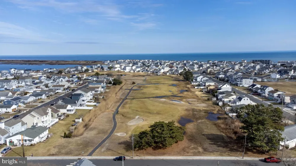 23 HEALD ROAD Brigantine, NJ 08203