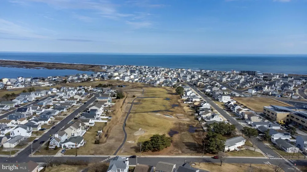 23 HEALD ROAD Brigantine, NJ 08203