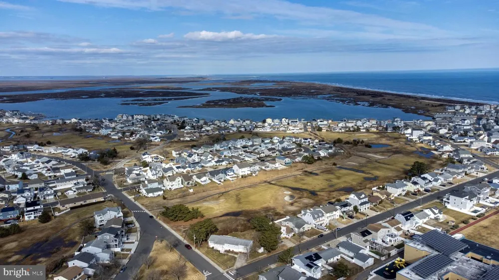 23 HEALD ROAD Brigantine, NJ 08203