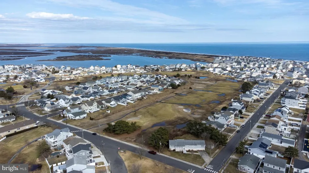 23 HEALD ROAD Brigantine, NJ 08203