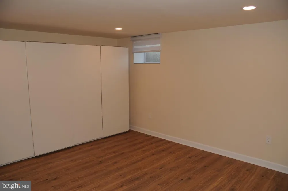 16632 ALDEN AVENUE Gaithersburg, MD 20877