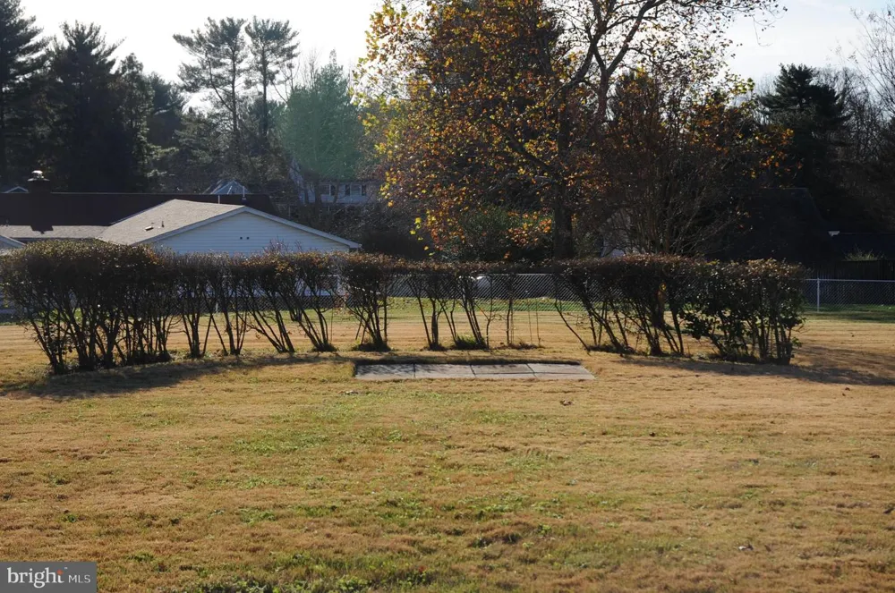 16632 ALDEN AVENUE Gaithersburg, MD 20877