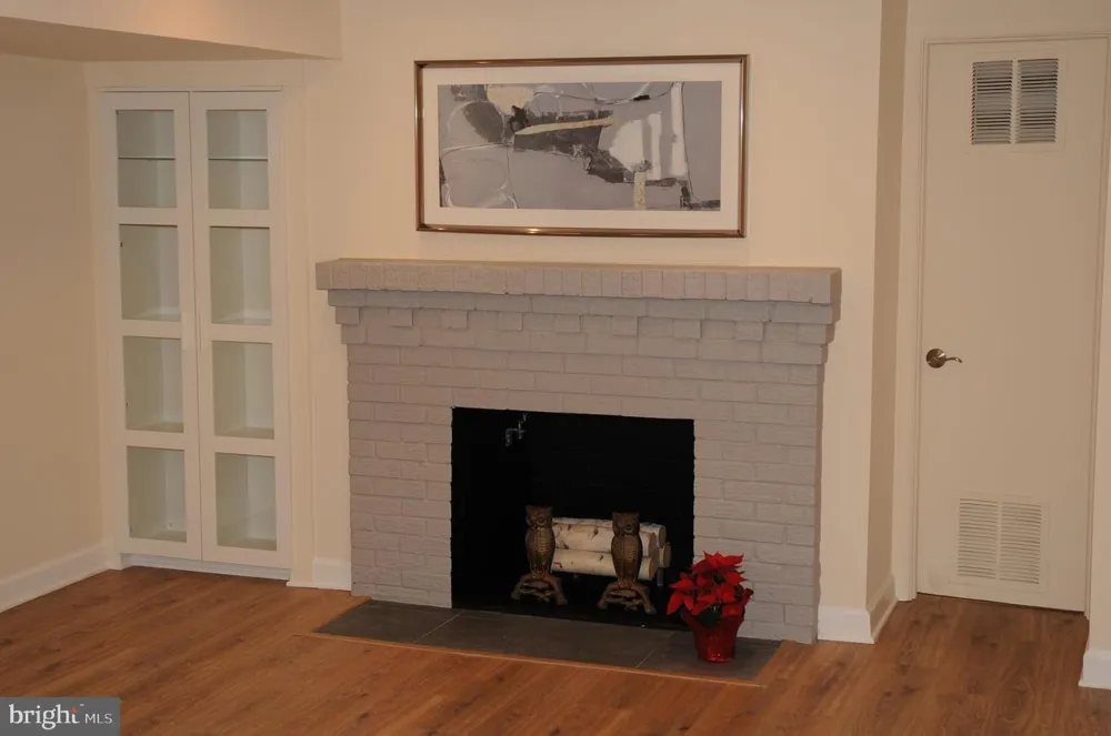 16632 ALDEN AVENUE Gaithersburg, MD 20877