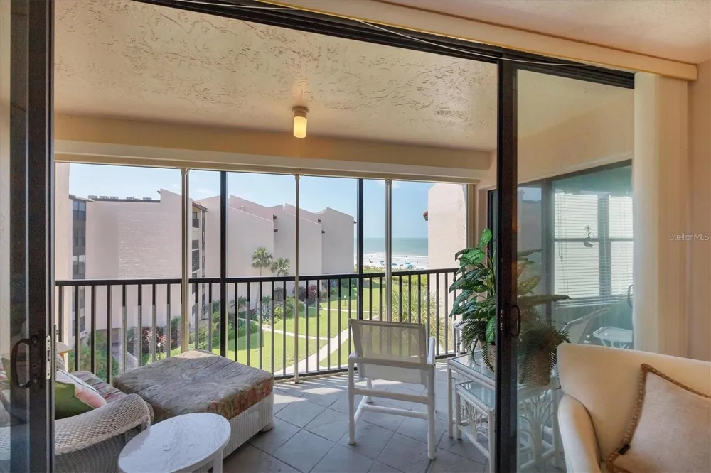 6480 MIDNIGHT PASS ROAD #506 Sarasota, FL 34242