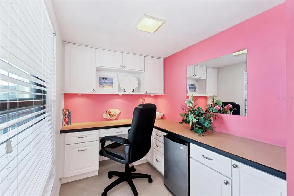 6480 MIDNIGHT PASS ROAD #506 Sarasota, FL 34242
