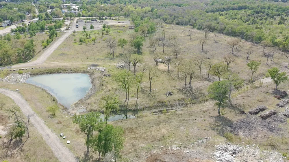 9024 Lockwood Springs Road Manor, TX 78653