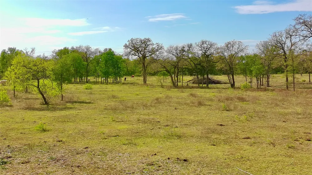 9024 Lockwood Springs Road Manor, TX 78653