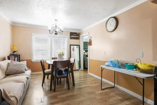 2205 Marnel Road Houston, TX 77055