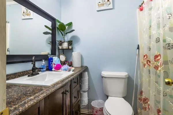 2205 Marnel Road Houston, TX 77055