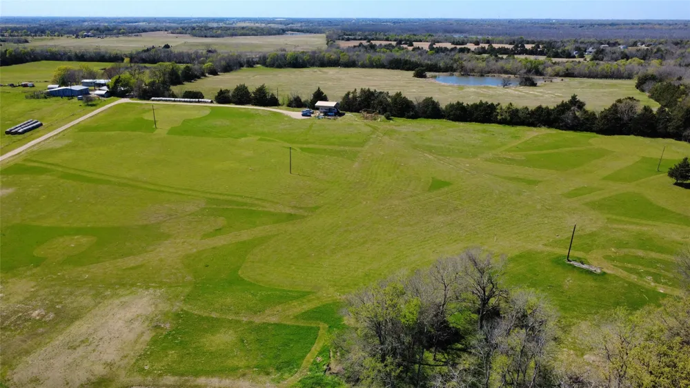 884 County Road 2900 Dodd City, TX 75438
