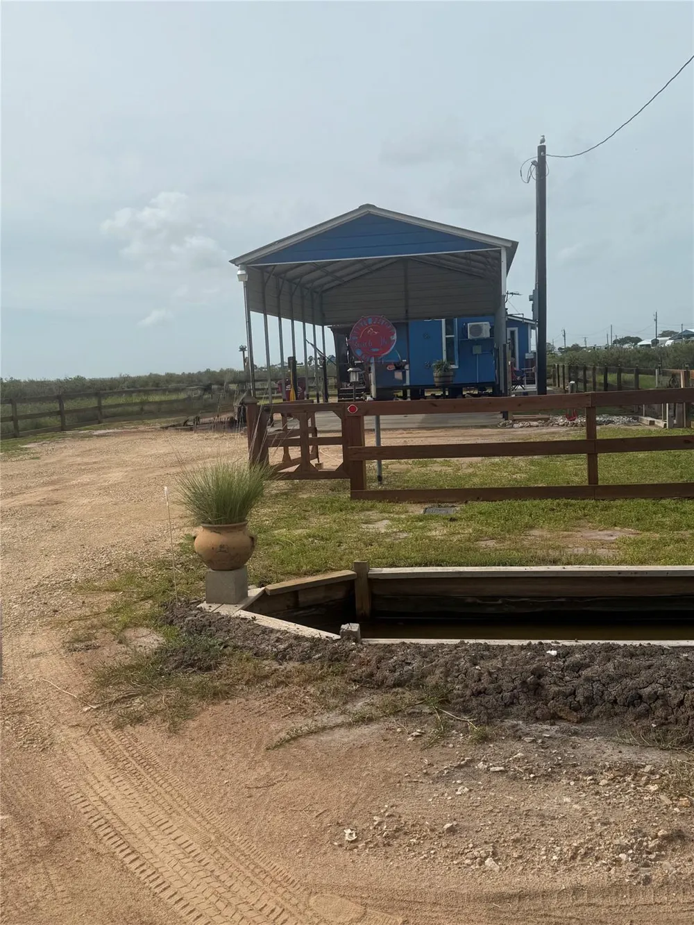 72 Pelican Street Sargent, TX 77414