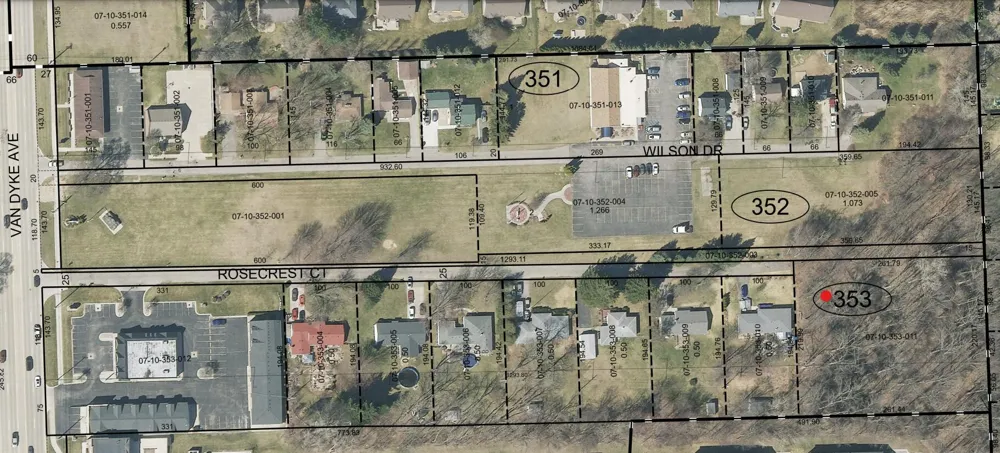 8480 Rosecrest Court Shelby, MI 48316