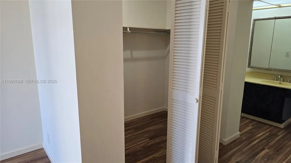 1600 S Ocean Dr #15J Hollywood, FL 33019