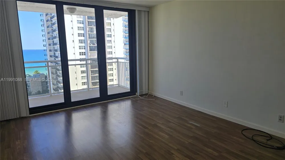 1600 S Ocean Dr #15J Hollywood, FL 33019