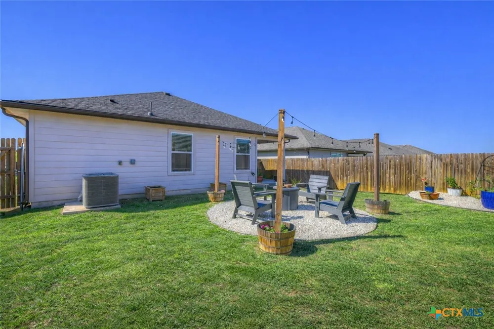 204 Whipporwill Lane San Marcos, TX 78666