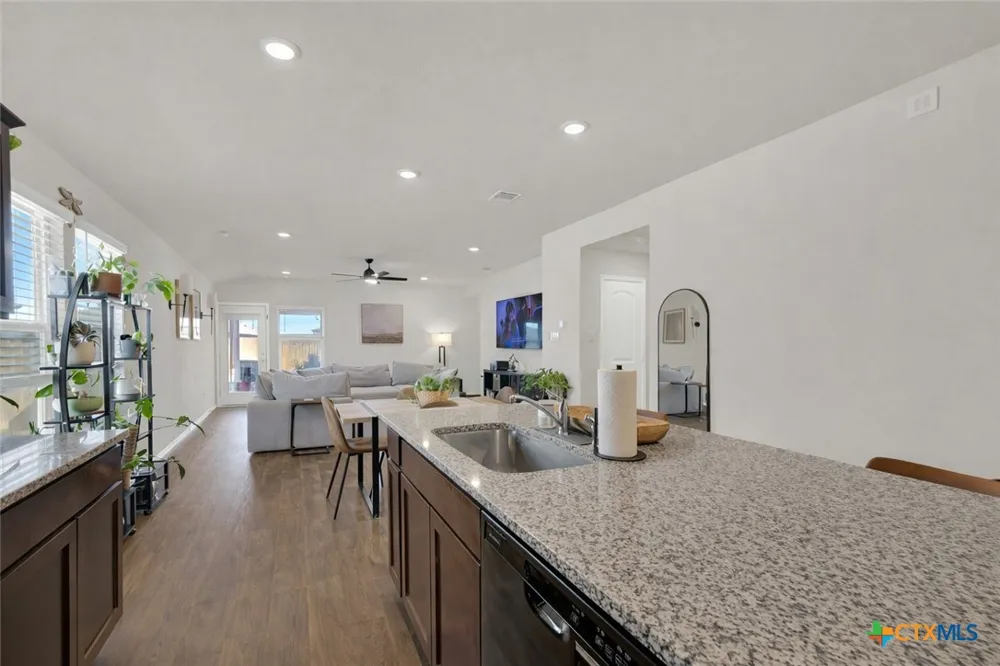 204 Whipporwill Lane San Marcos, TX 78666