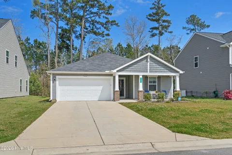 737 Landmark Cove