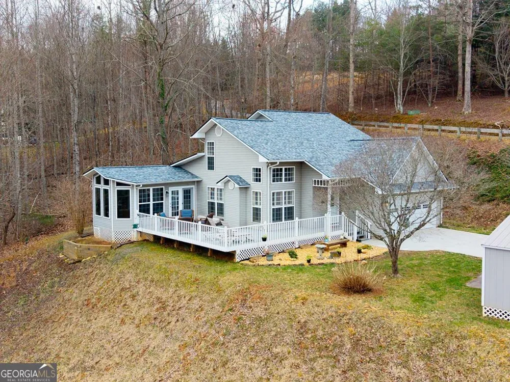 295 White Oak DR Warne, NC 28909