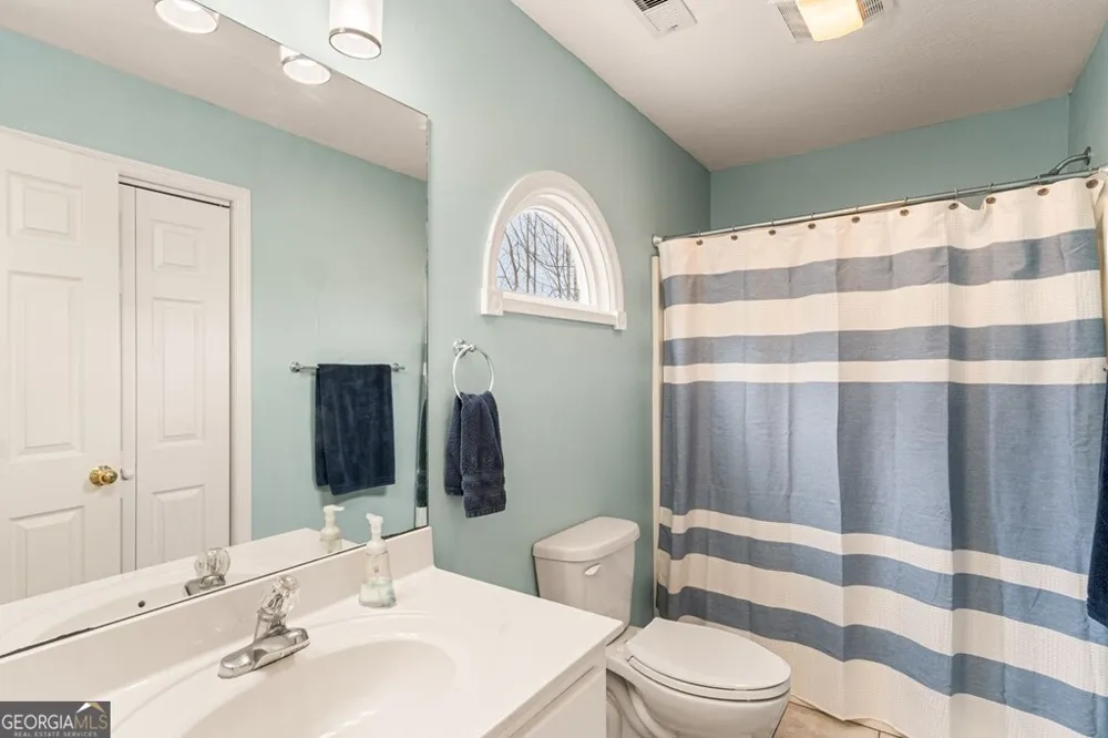 295 White Oak DR Warne, NC 28909