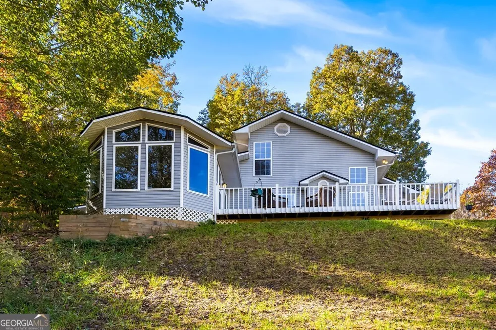 295 White Oak DR Warne, NC 28909