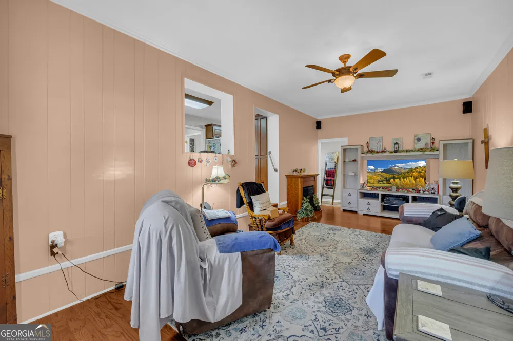88 Maurice WAY Lavonia, GA 30553